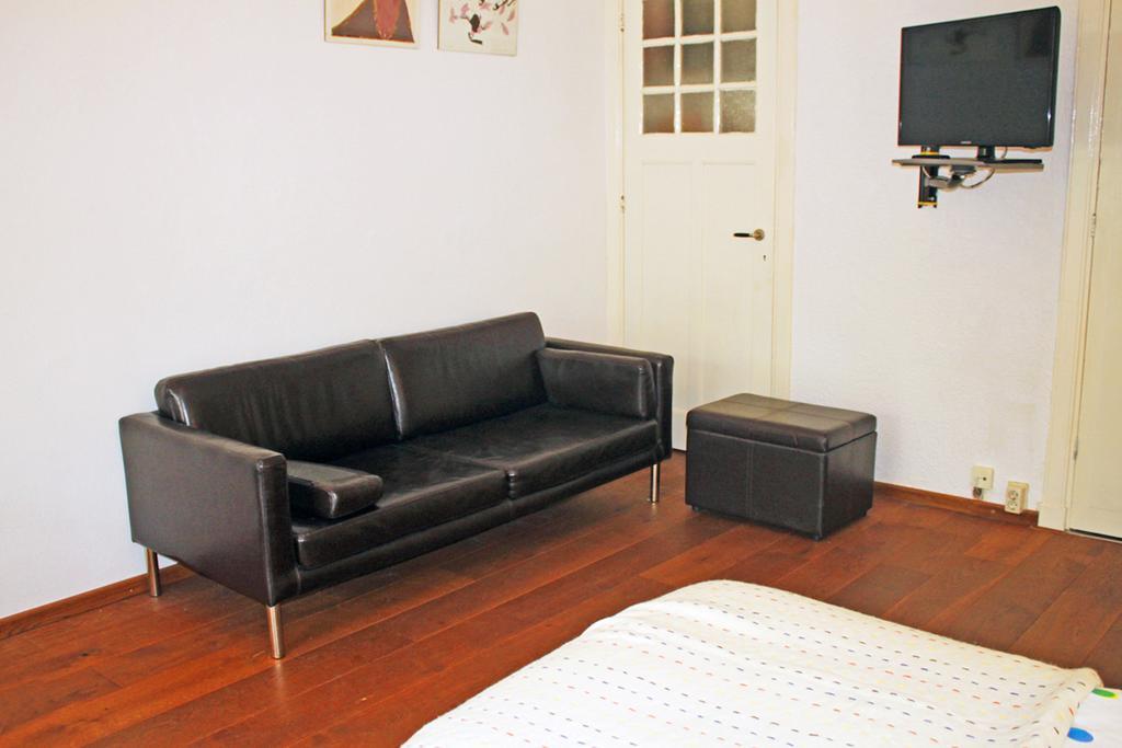 Bed & Breakfast Walenburg Róterdam Habitación foto